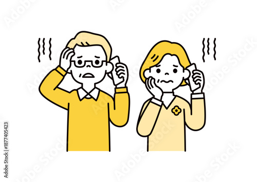 スマホで話しながら心配そうな顔をする、高齢の男性と女性・老夫婦のベクターイラスト素材セット