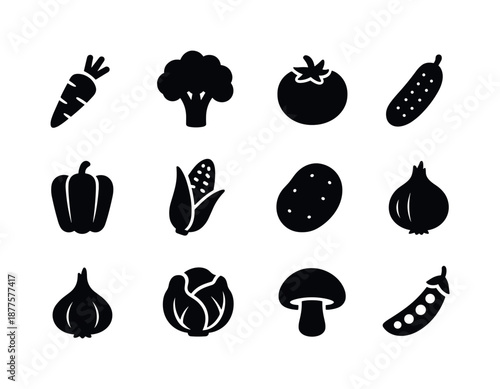 Black Vegetables Icons. Vegetables. Solid icon set of vegetables: carrot, broccoli, tomato, cucumber, bell pepper, corn, potato, onion, garlic, cabbage,
