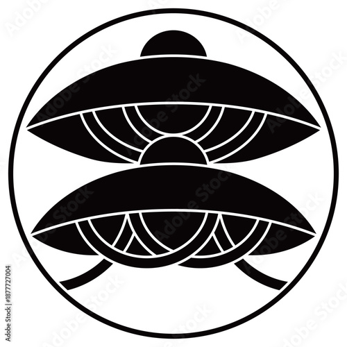 家紋です。糸輪に二階笠といいます。