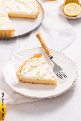 lemon icebox pie lemon dessert pie slice
