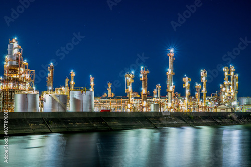 重県　四日市　工場夜景　大正橋付近