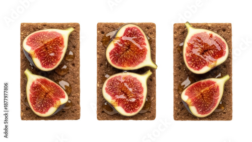 Fotografi Fig halves on crackers isolated PNG, healthy snack with fresh figs and honey on