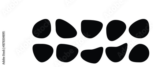 Abstract organic blob shapes set. Fluid wavy round forms and soft liquid doodle elements. Black irregular blob pattern white texture blobs.