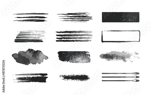 다양한 질감의 검정색 붓 터치 브러쉬 스트로크와 수채화 얼룩, 투명한 배경에 디자인 요소