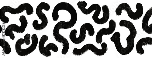 검은색 물결 모양의 추상적인 패턴이 흰색 배경에 반복적으로 나타나는 디자인 요소