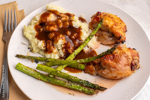 barbecue chicken thighs  with mashed potatoes
