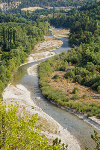 La rivière Drôme coulant près de Die