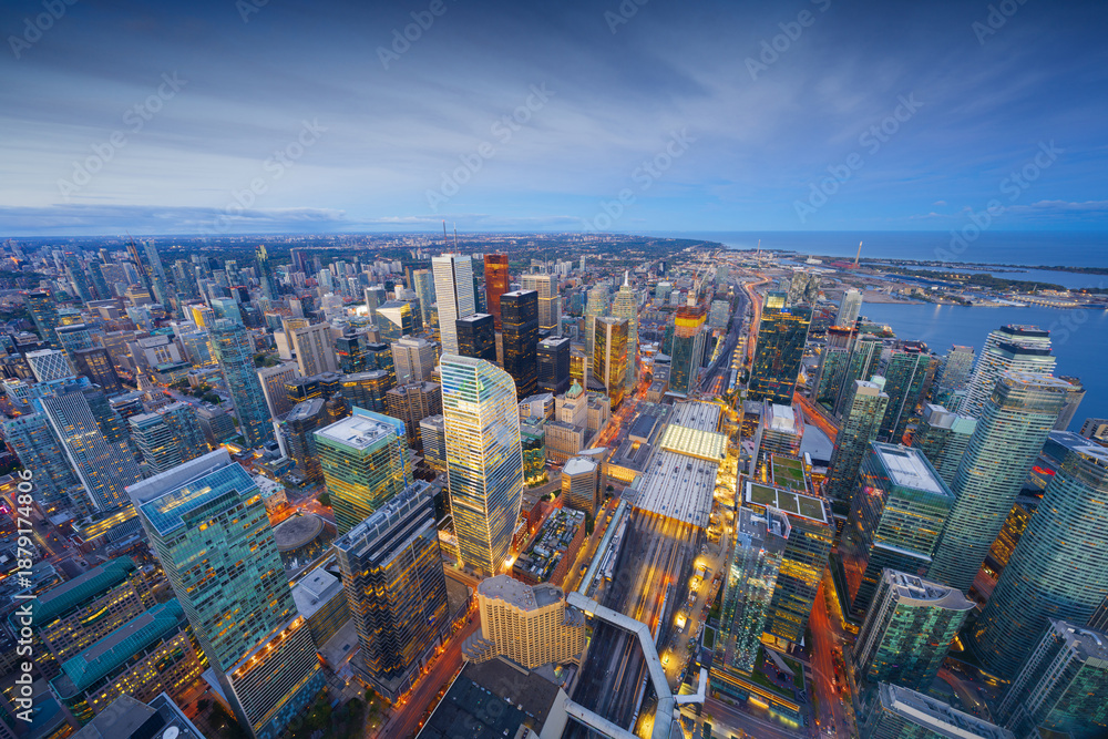 Obraz premium Toronto, Ontario, Canada Downtown Cityscape at Twilight