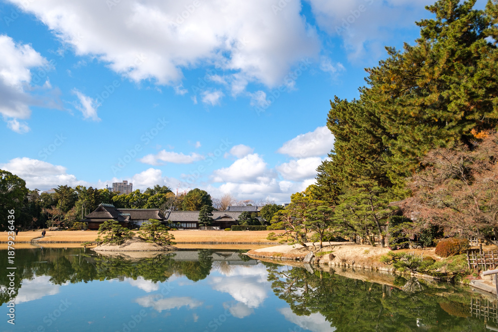 Obraz premium Korakuen in Okayama, Japan. It is a traditional Japanese Garden. It is one of the Three Great Gardens of Japan built in 1700s