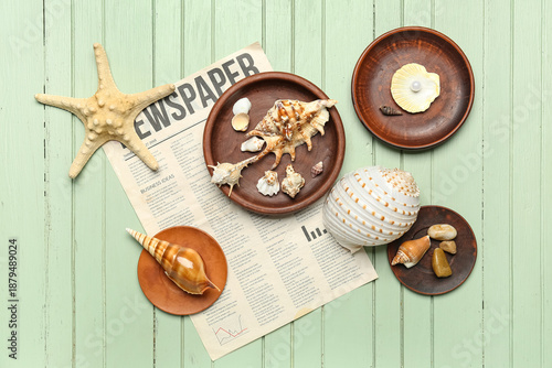 Plates with sea shells, sta...