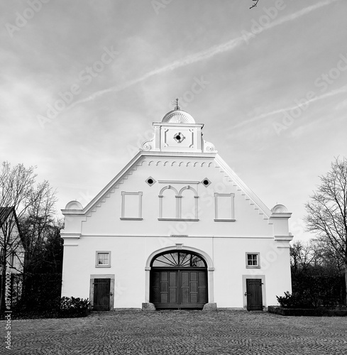 Obraz na plátně Historic gatehouse building with ornate gables in Münster, Germany