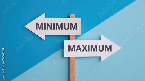 Plakat Directional signs with minimum and maximum on blue background