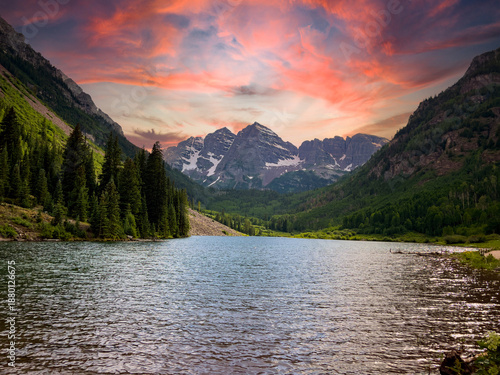 Dramatic Sunset over Maroon Bells and Maroon Lake with Pink Sky, Aspen, Colorado