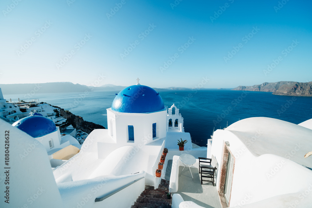 Fototapeta premium ギリシャのサントリーニ島の美しい風景