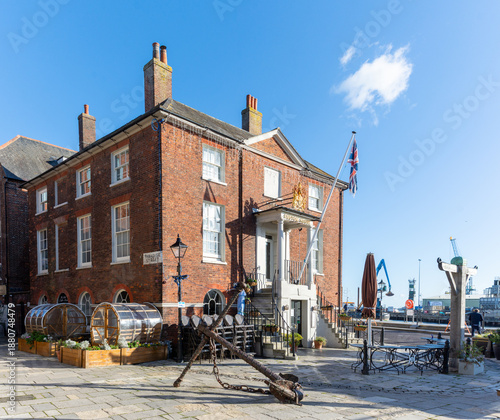 Photos Poole, UK - November 17th 2025: The Old Custom House and Town Beam