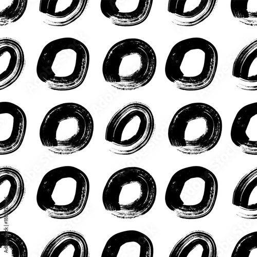 Seamless pattern with sketch circles shape