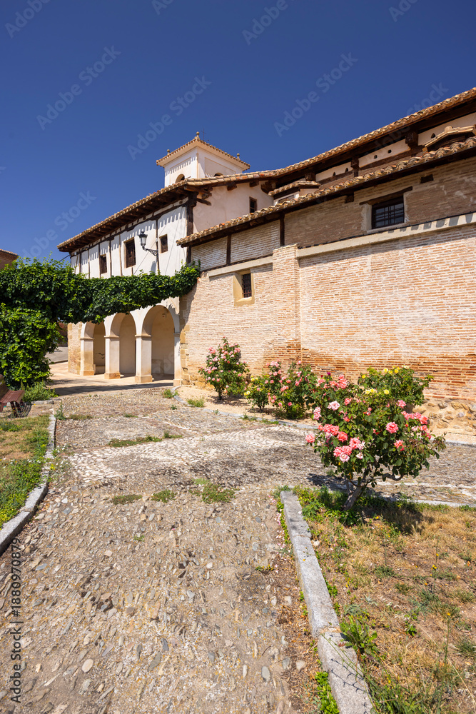 Obraz premium Historic building arches at Plaza Mayor, Viloria de Rioja, Spain