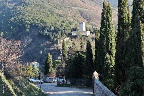 Assisi - Scorcio della Rocca Minore da Via della Rocca