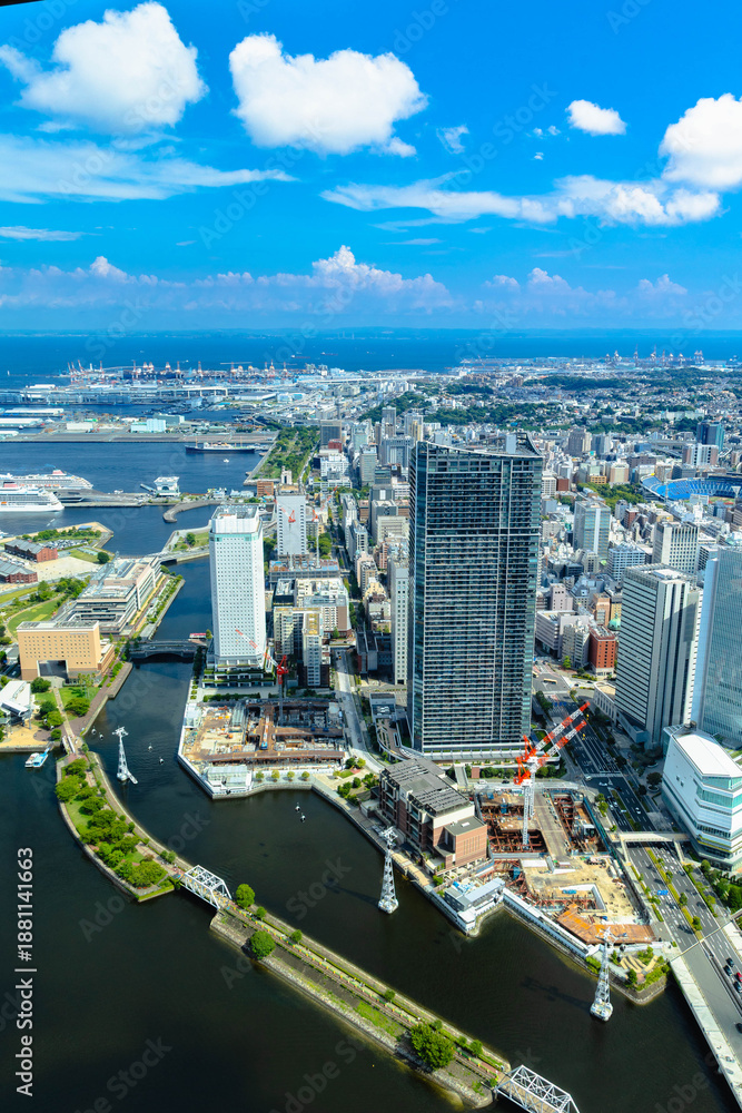 Fototapeta premium ランドマークタワーから見下ろした横浜街