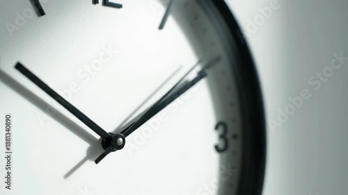 Minimalist Analog Clock with Sweeping Second Hand in Soft Light