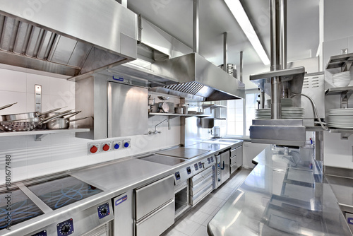 Fotografija High-End Restaurant Kitchen Setup