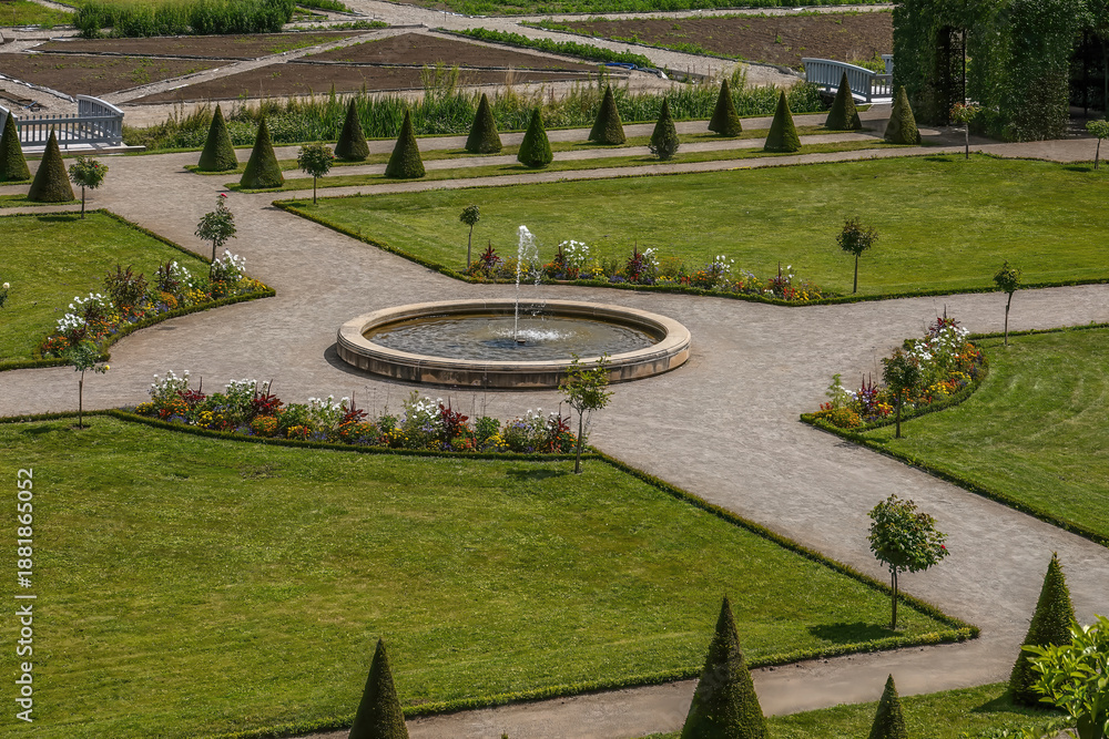 Obraz premium Springbrunnen im Park