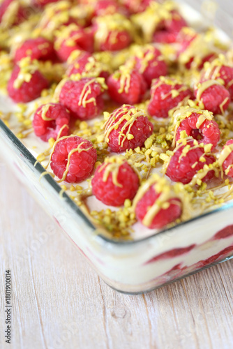 raspberry pistacchio tiramisu
