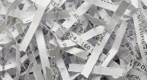 Quadro su tela Pile of Shredded White Paper Strips Texture Background