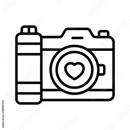 A trendy line icon of camera capturing valentines romantic memories