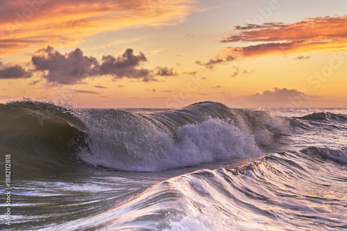 Foto waves breaking