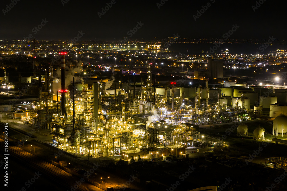 Obraz premium Nighttime Drone View of Hellenic Petroleum Refinery. Thessaloniki, Greece