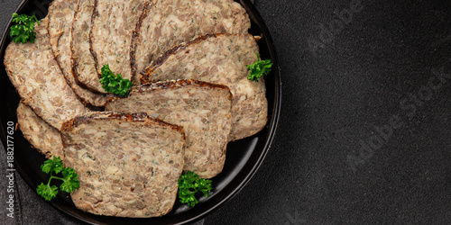 Bild auf Leinwand Pate pork liver country pâté baked terrine meat food preparation tasty snack fre