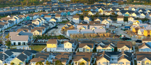 Vászonkép Development of residential housing in the USA