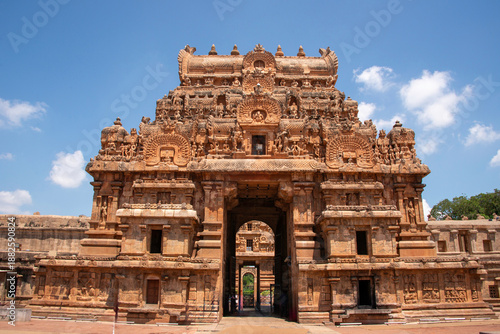 main entrance archway, gate of Brihadeeshwara temple at Tanjavur, Tamilnadu, India. 