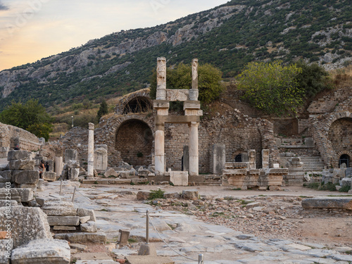 Bild auf Leinwand Izmir, Türkiye - Temple of Domitian - Ancient city of Ephesus