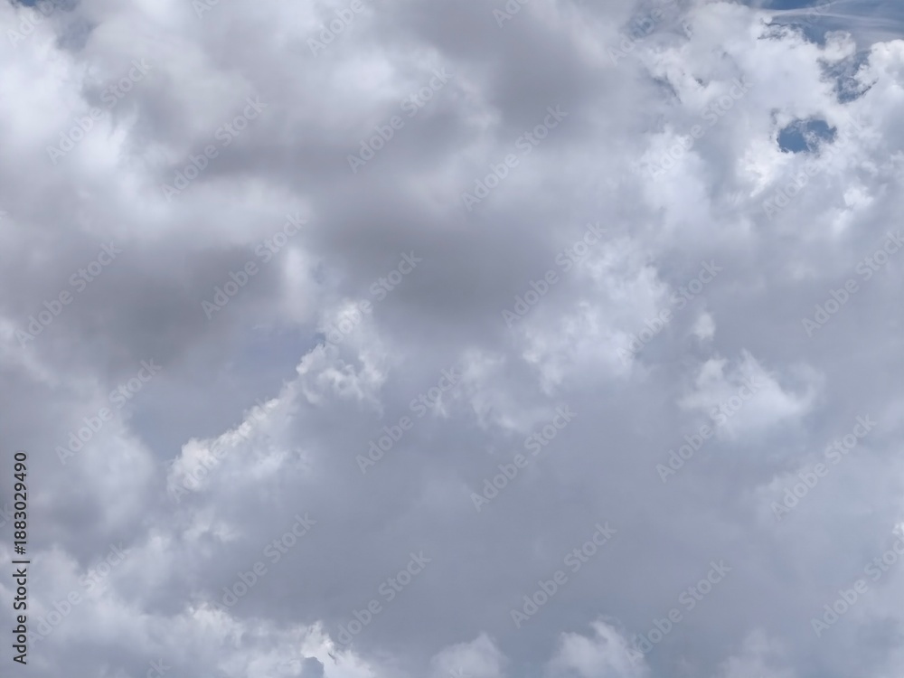 Obraz premium photo of blue sky and white clouds during the day