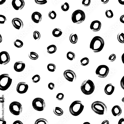 Seamless pattern with sketch circles shape
