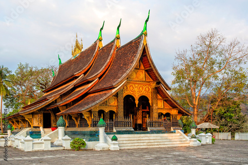 Wallpaper Mural Wat Xieng Thong, Buddhist temple in Luang Prabang World Heritage. Laos: Travel and Summer Tourism Torontodigital.ca