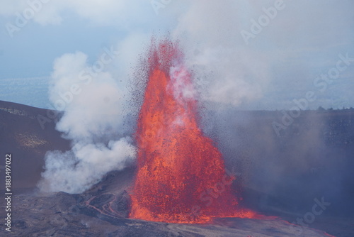 Εκτύπωση καμβά Volcano eruption Hawaii Kilauea lava