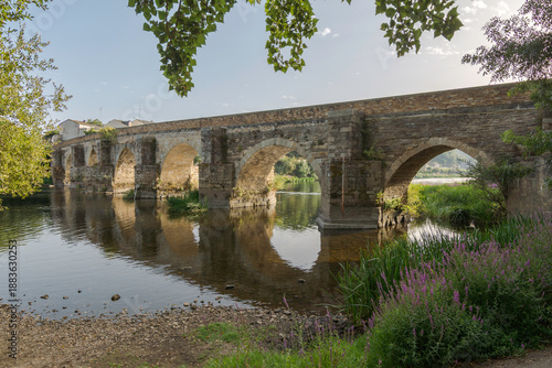 Puente romano de Lugo sobre el río Miño, Lugo, Galicia, España