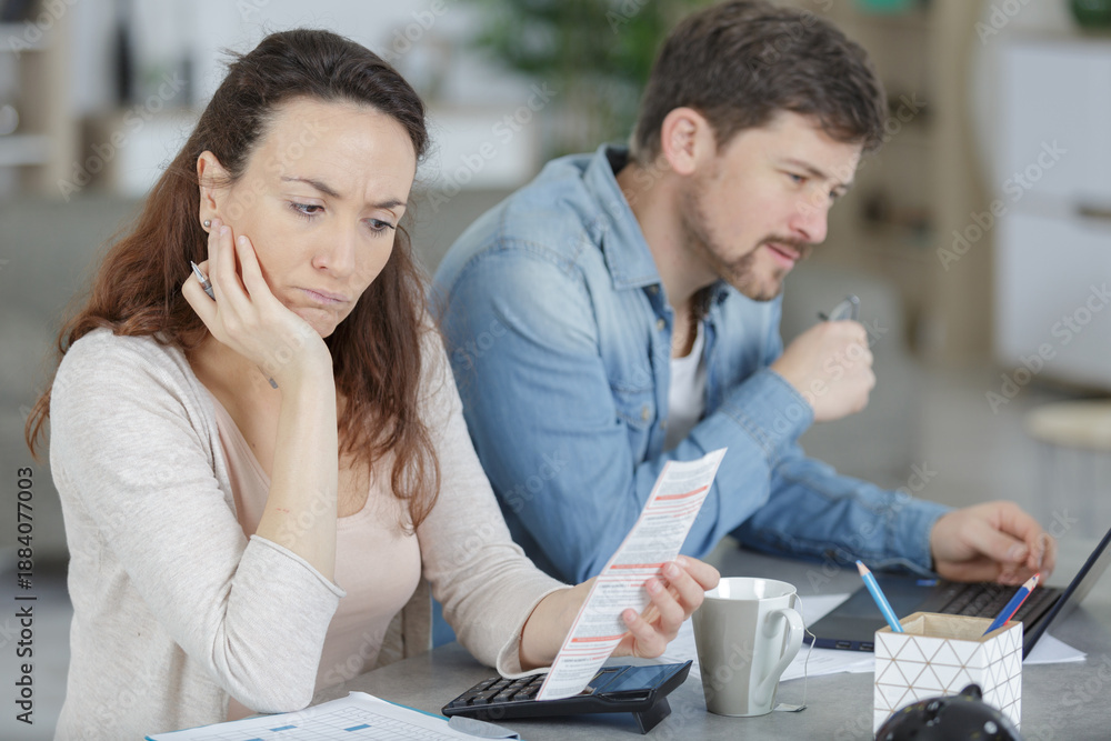 © auremar - couple is having financial problems