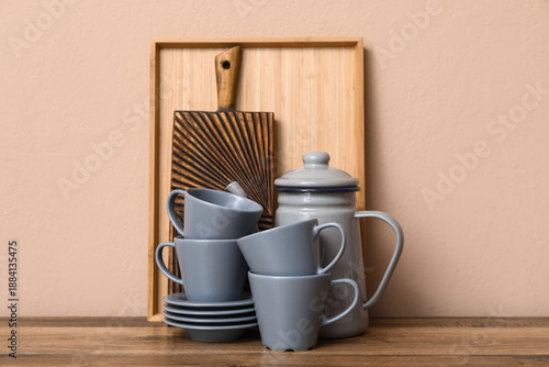 Clean dishes with cutting b...