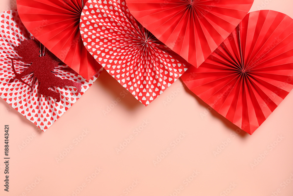 Obraz premium Happy Valentine's Day concept. Festive border of red and patterned paper hearts for a Valentine's Day card.