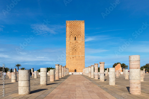 Φωτογραφία Rabat, Morocco , the Hassan Tower and the colonnade of the unfinished Mosque con