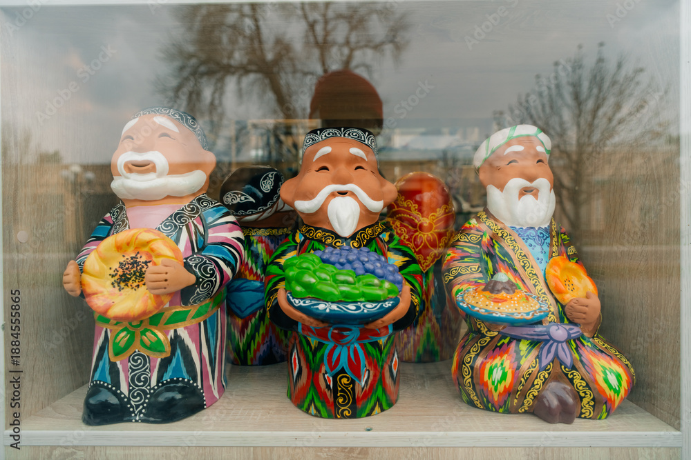Fototapeta premium Handmade Uzbek souvenirs depicting elders of venerable elders