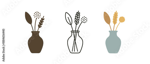 cozy home life glass vase with dried flowers