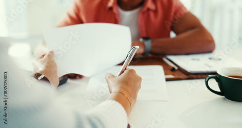Tableau sur toile Hands, signature and documents with interview at office, startup and meeting with contract for hiring