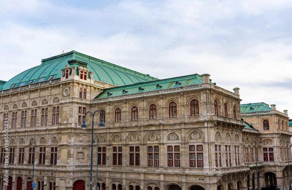 Obraz premium Vienna State Opera Historic Architecture Exterior