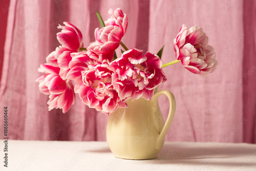 Obraz premium Romantic floral still life with tulips for birthday decor