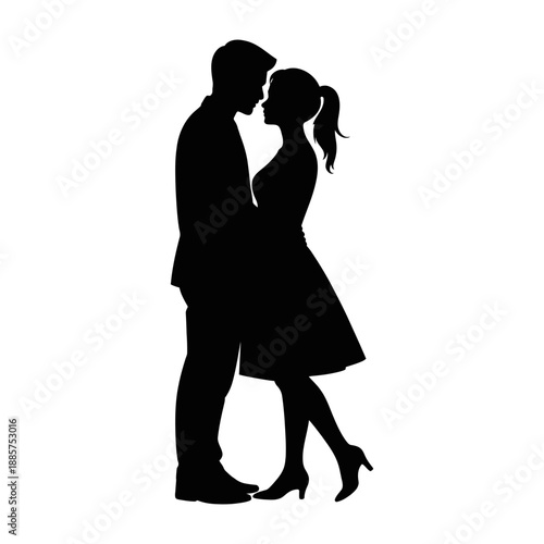 Silhouette of romantic couple embracing in black and white. silhouette of a couple